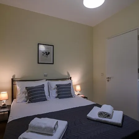 Olivia Apartment *