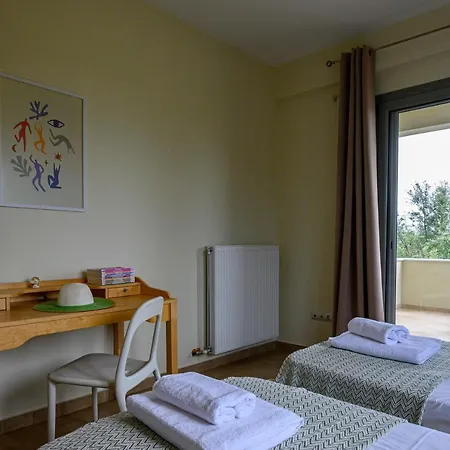 Olivia Apartment *